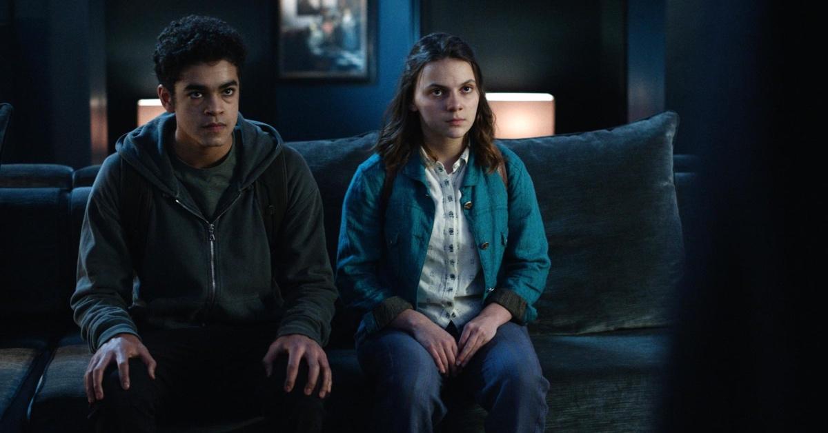 Dafne Keen and Amir Wilson as Lyra and Will in 'His Dark Materials.'