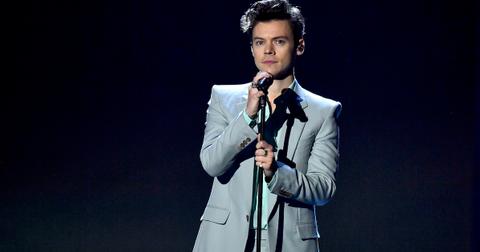 harry-styles-going-to-jail-1562078834179.jpg