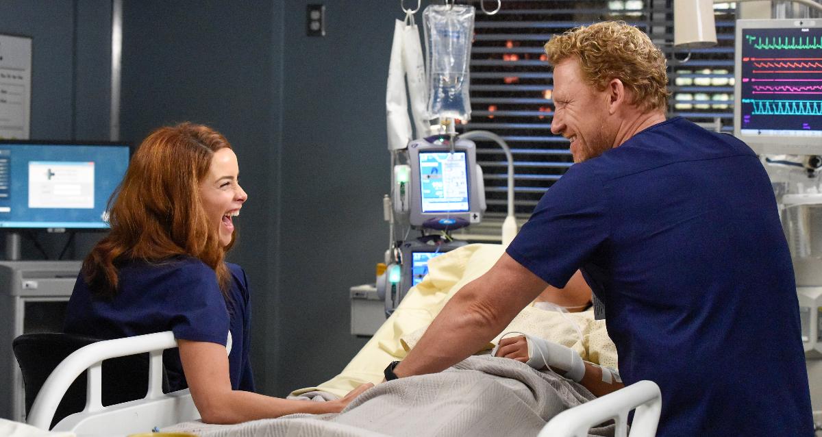 Megan and Owen Hunt on 'Greys'