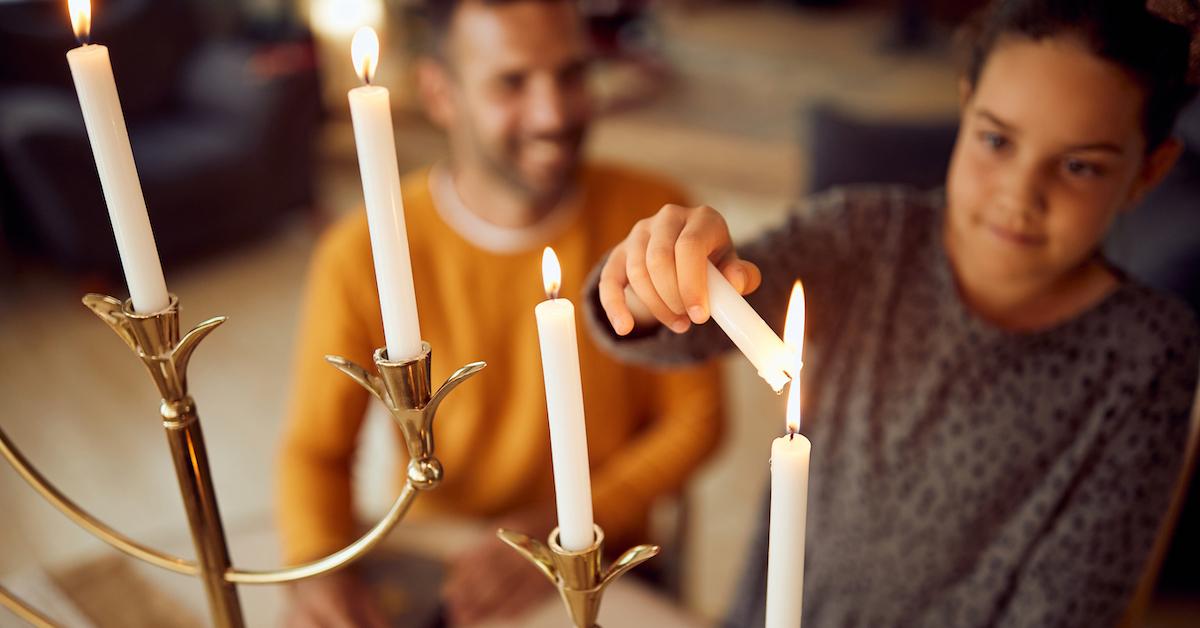 lighting the menorah