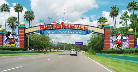 disney-entrance-1585783285721.jpg