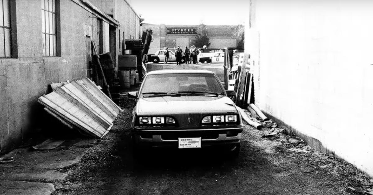 A black and white photo of Derby Wagner-Richardson's car 