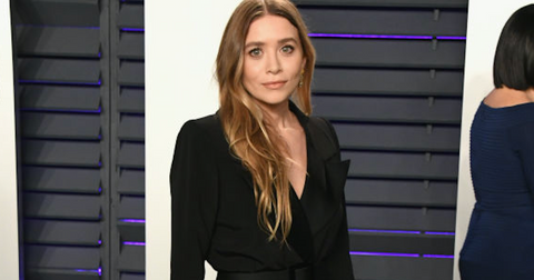 ashley-olsen-married-1589409069387.png