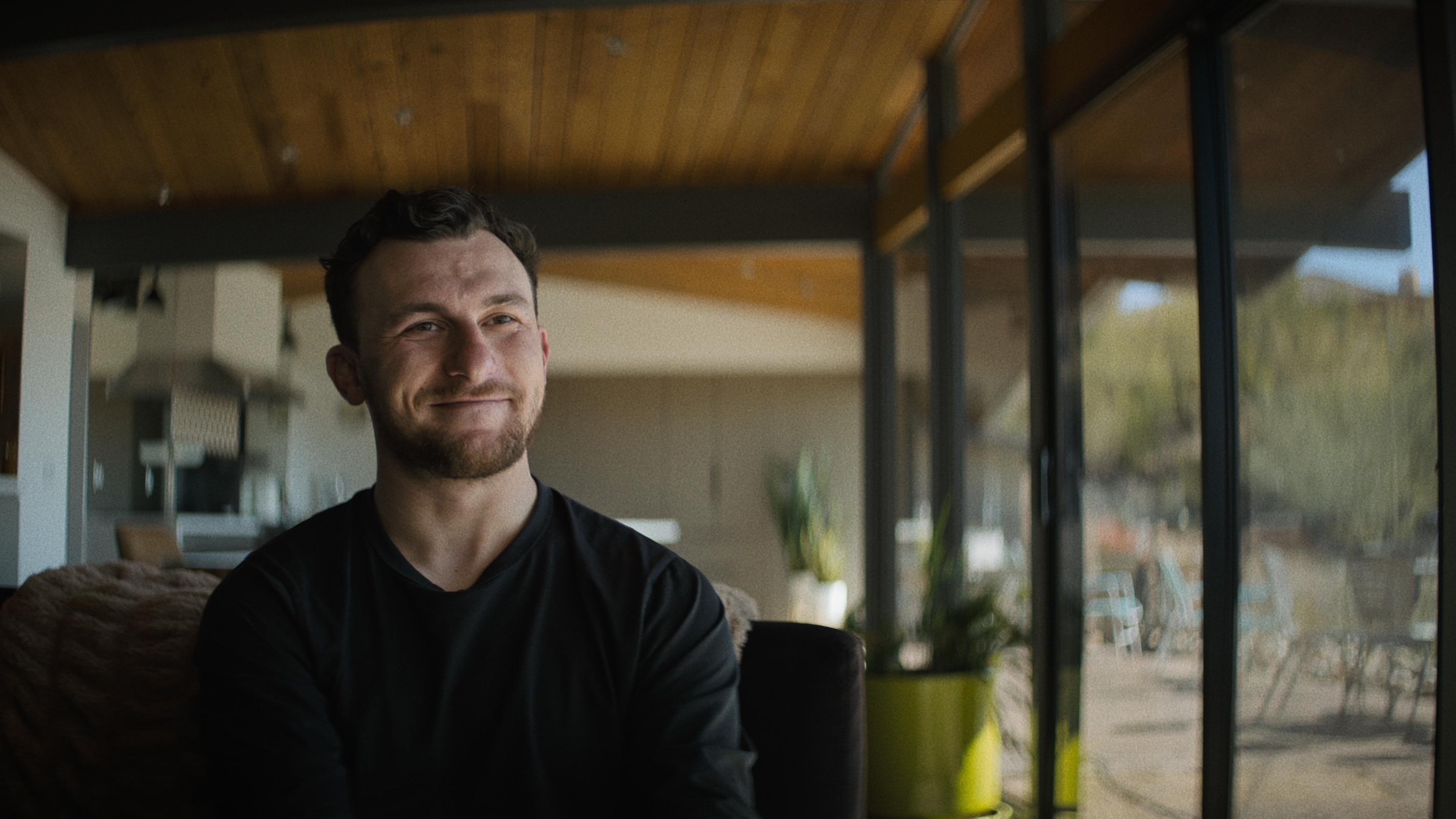 Johnny Manziel appears in 'Untold: Johnny Football'