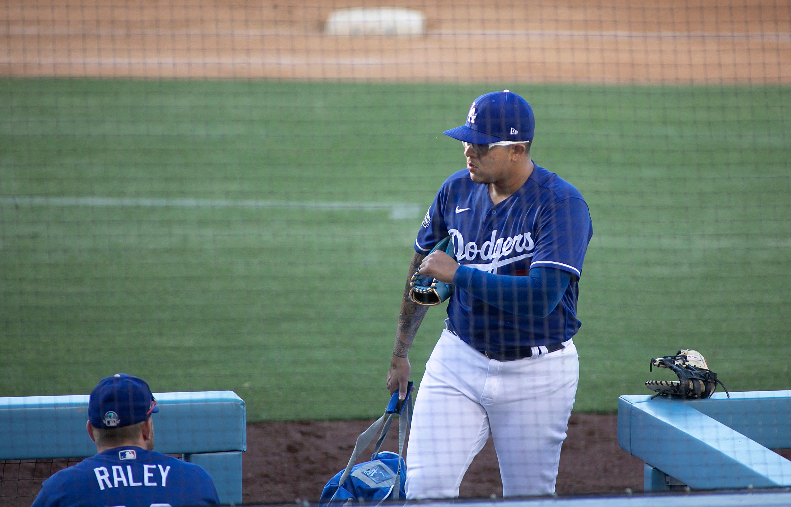 julio-urias-los-angeles