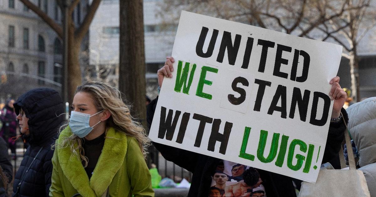 Protestors supporting Luigi Mangione