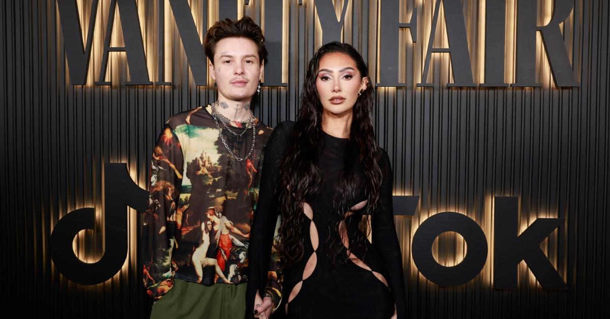 jesse sullivan and francesca farago in march 2023 at a vanity fair tiktok event