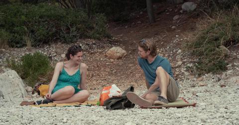 Alison Oliver and Joe Alwyn in 'Conversations With Friends'