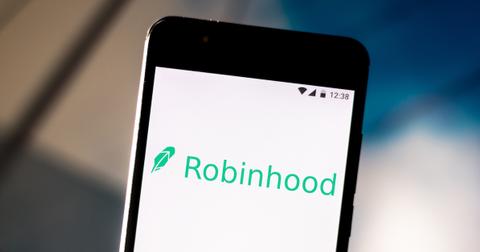 what-happened-to-the-robinhood-app-1583269321126.jpg