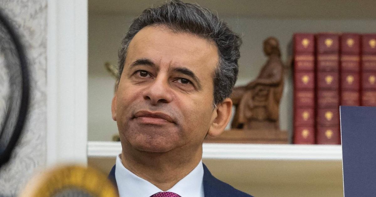 Why Marty Makary Resigned as FDA Commissioner