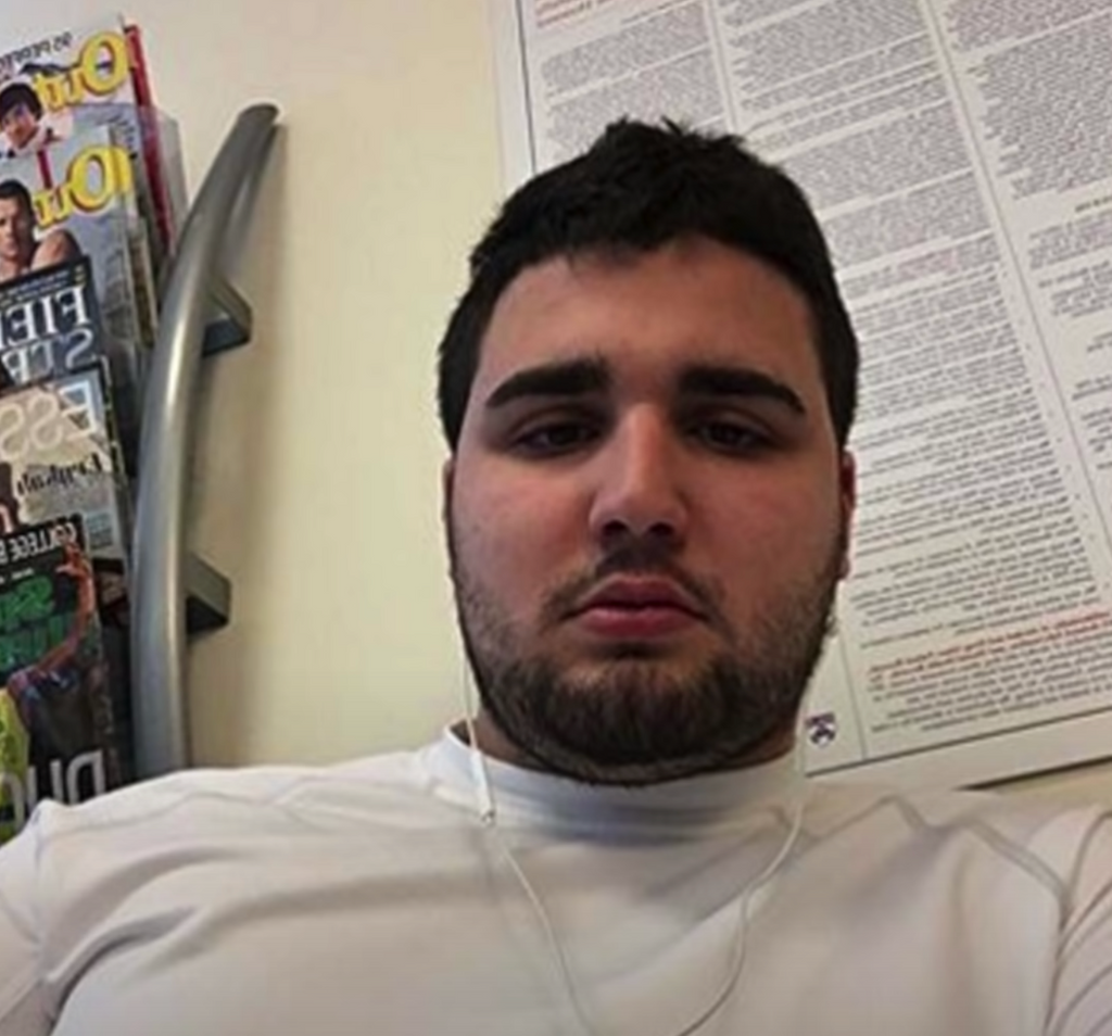 cosmo dinardo parents net worth - Ilustrasi 2