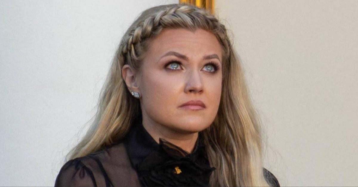 Did Erika Kirk Fly on Air Force 2 With JD Vance?