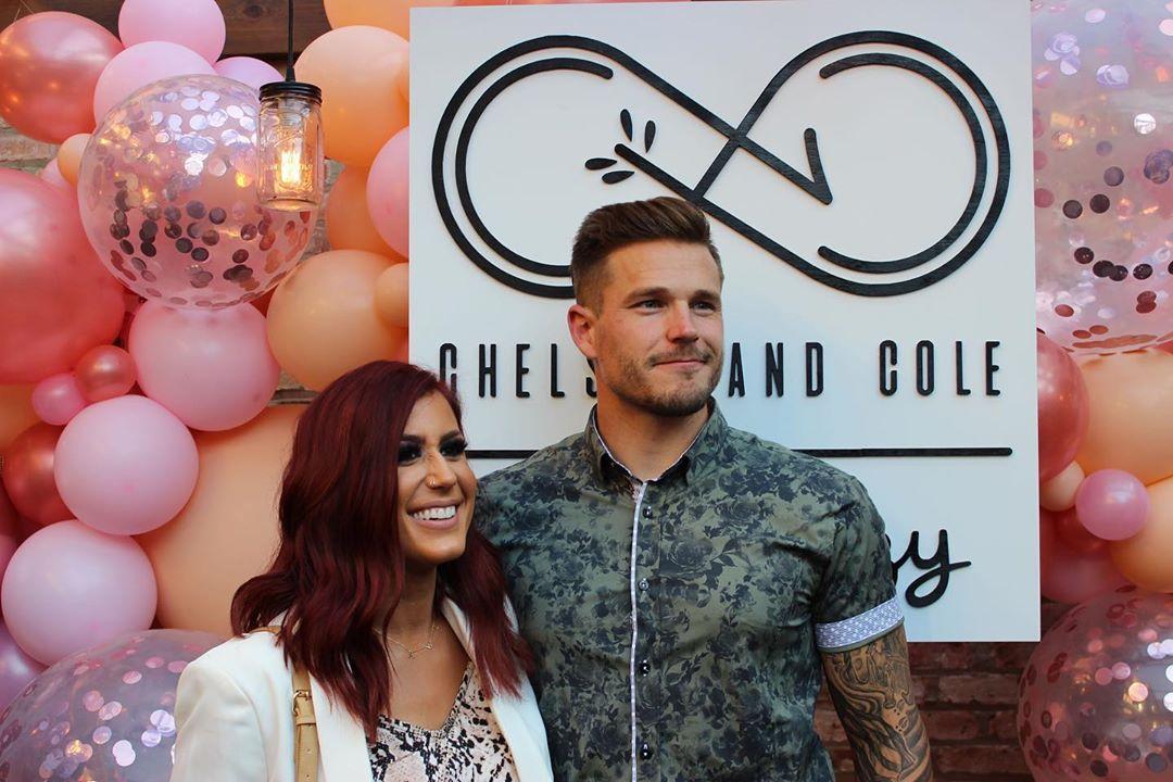 Chelsea Houska Designed a New Diaper Bag and We Kinda Want One