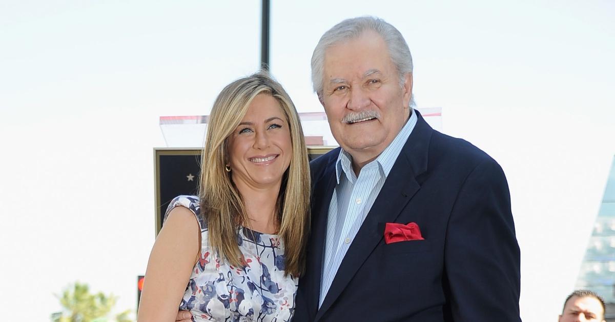 Jennifer Aniston and her father, John Aniston. SOURCE: GETTY IMAGES
