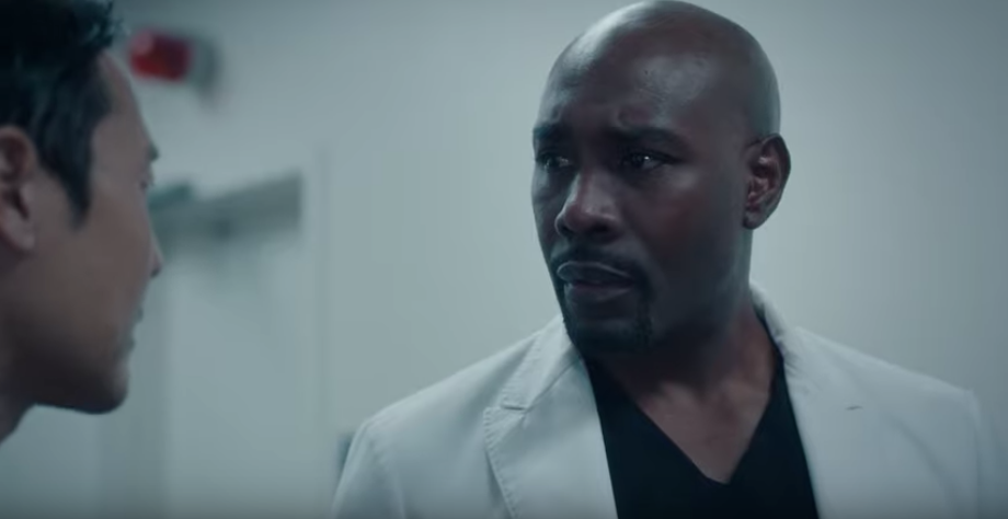 morris chestnut on the resident