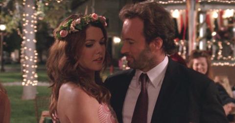 lorelai-and-luke-1555956065808.jpg