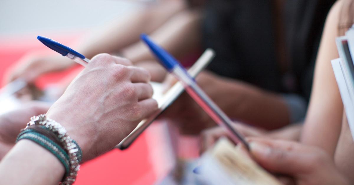 how-much-do-hollywood-writers-actually-make-details-here