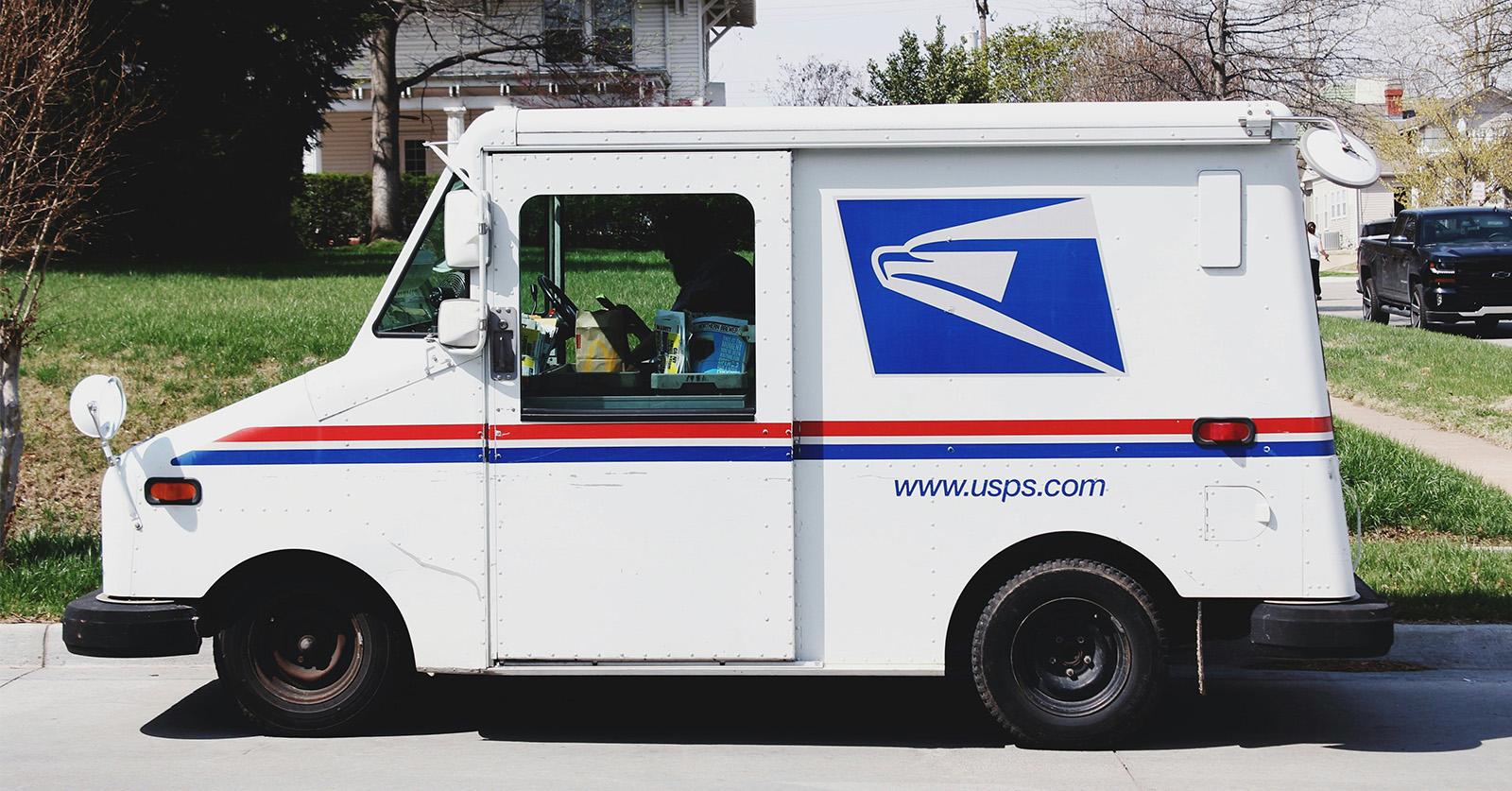 usps mail truck