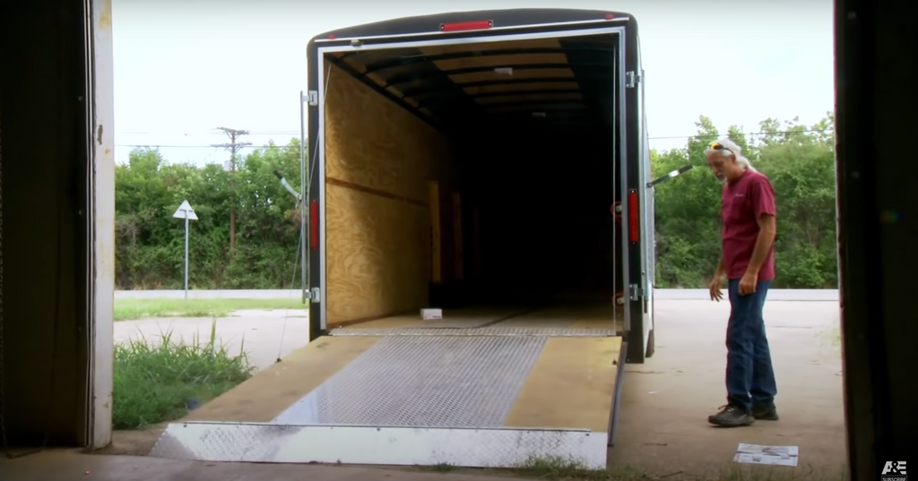 What Happened to Roy on 'Shipping Wars'? He Passed Away in 2014