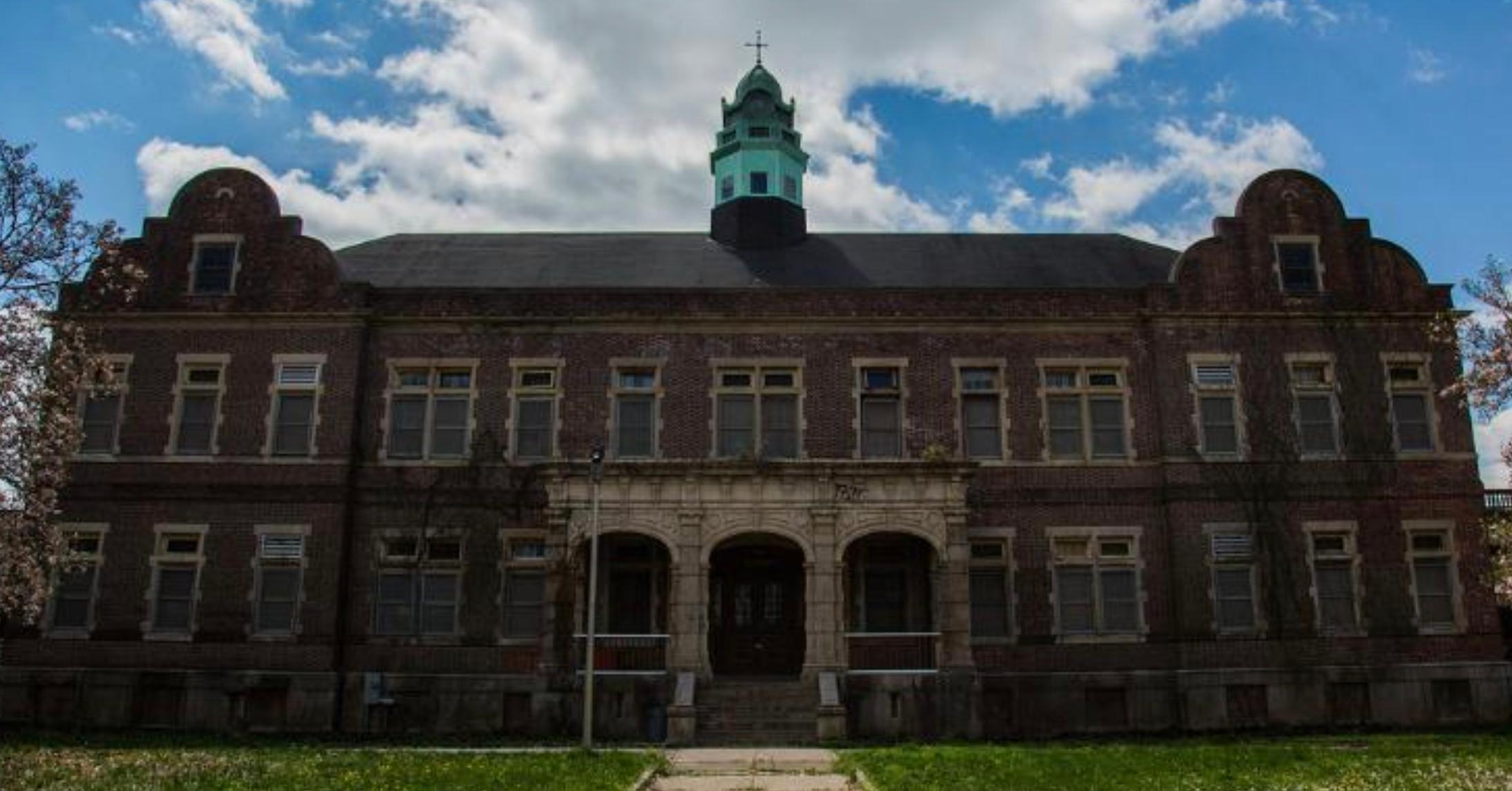 Why Do People Think Pennhurst Asylum Is Haunted?