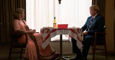 Candy (Elizabeth Olsen) and Allan (Jesse Plemons) in Episode 1 of 'Love & Death'