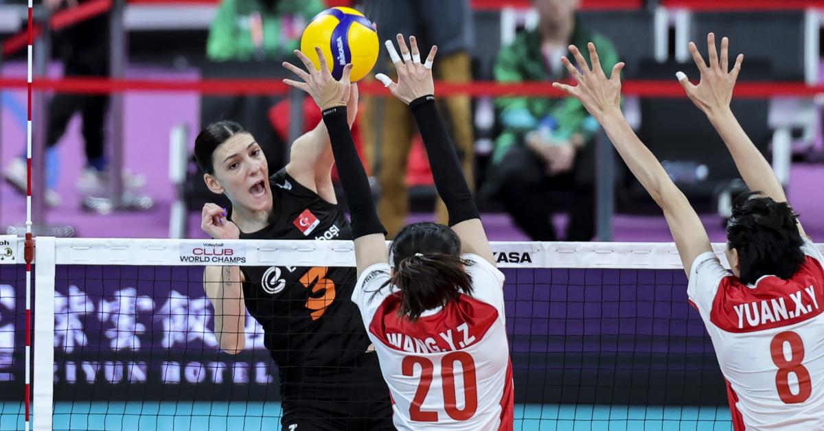 Why Do Volleyball Players Tape Their Fingers? Details