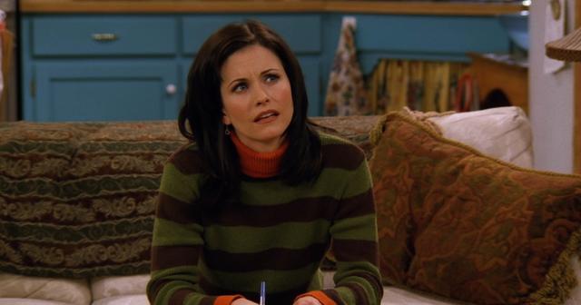 See Monica Geller's Hair Transformation From Season 1 of 'Friends'