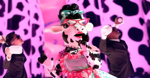 Cow singing on 'The Masked Singer'