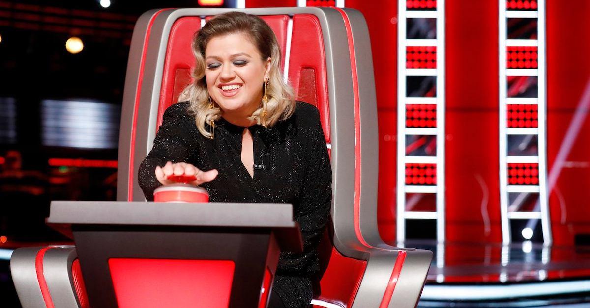 kelly clarkson the voice salary