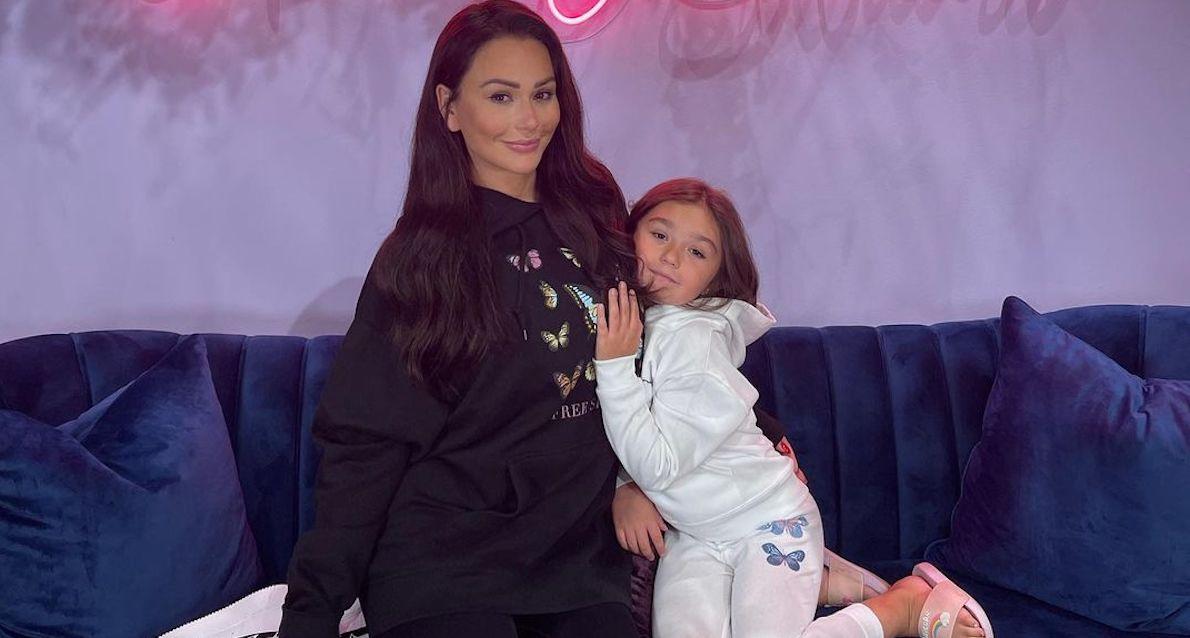 OMFG Alert: Jersey Shore Star JWoww Has A Clothing Line (Kind Of)