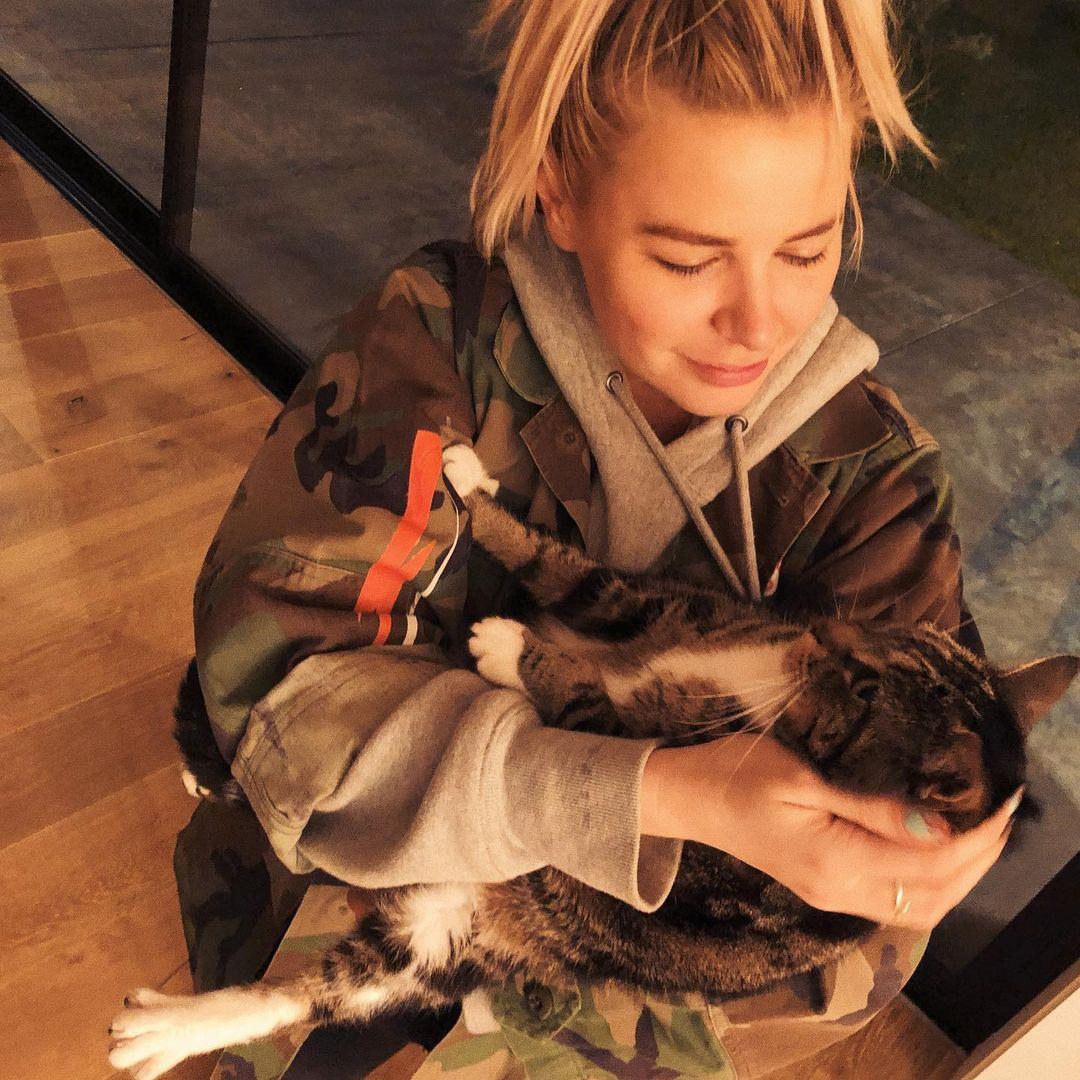 ariana madix and her cats