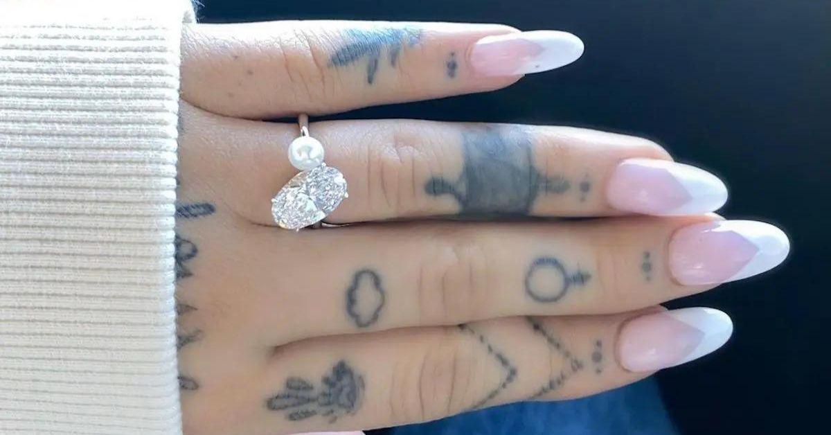 Ariana Grande's engagement ring, set with a special pearl from her grandmother