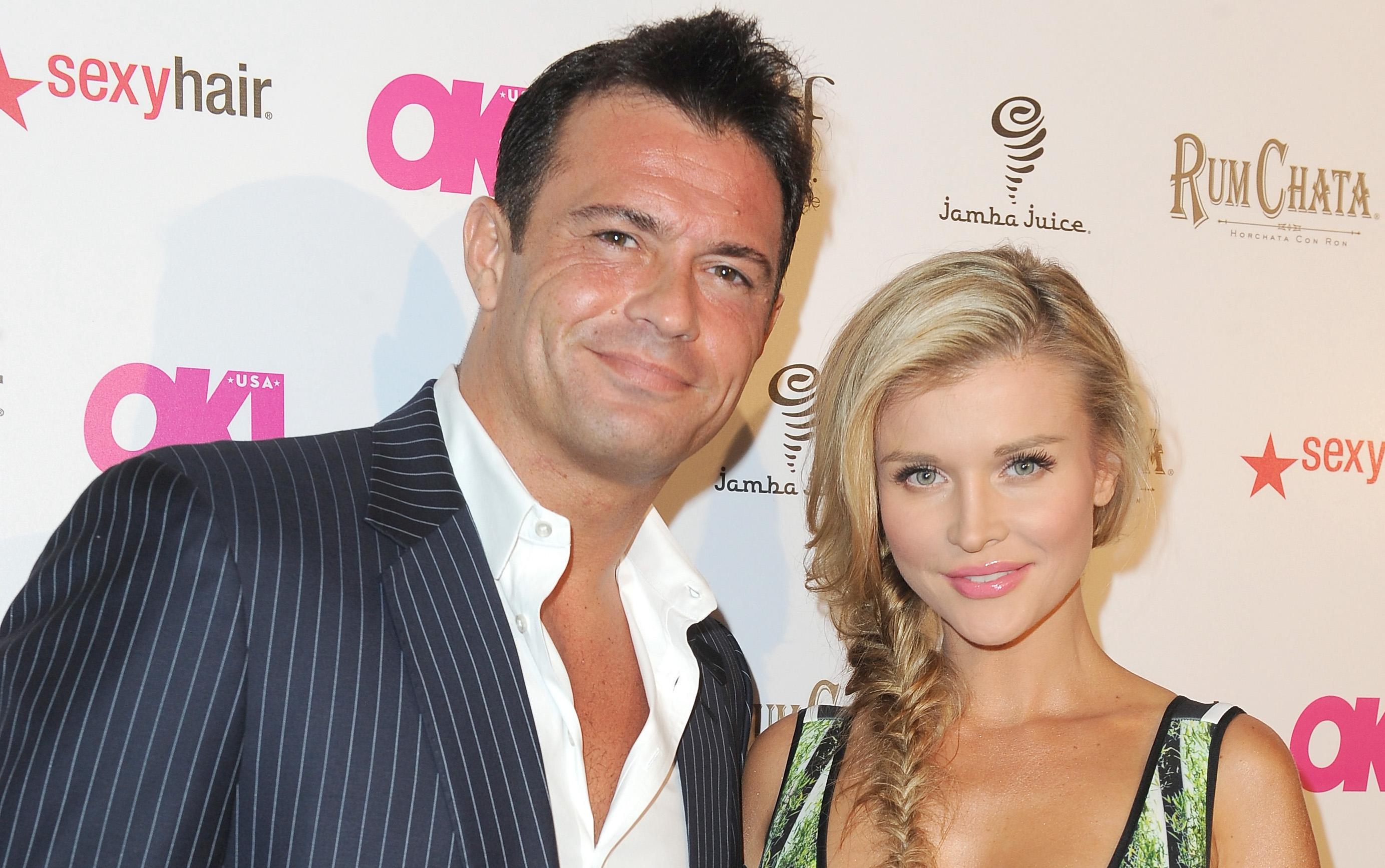 Joanna krupa and 2025 romain zago marriage