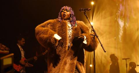 Lauryn Hill receives Living Legend Icon Award