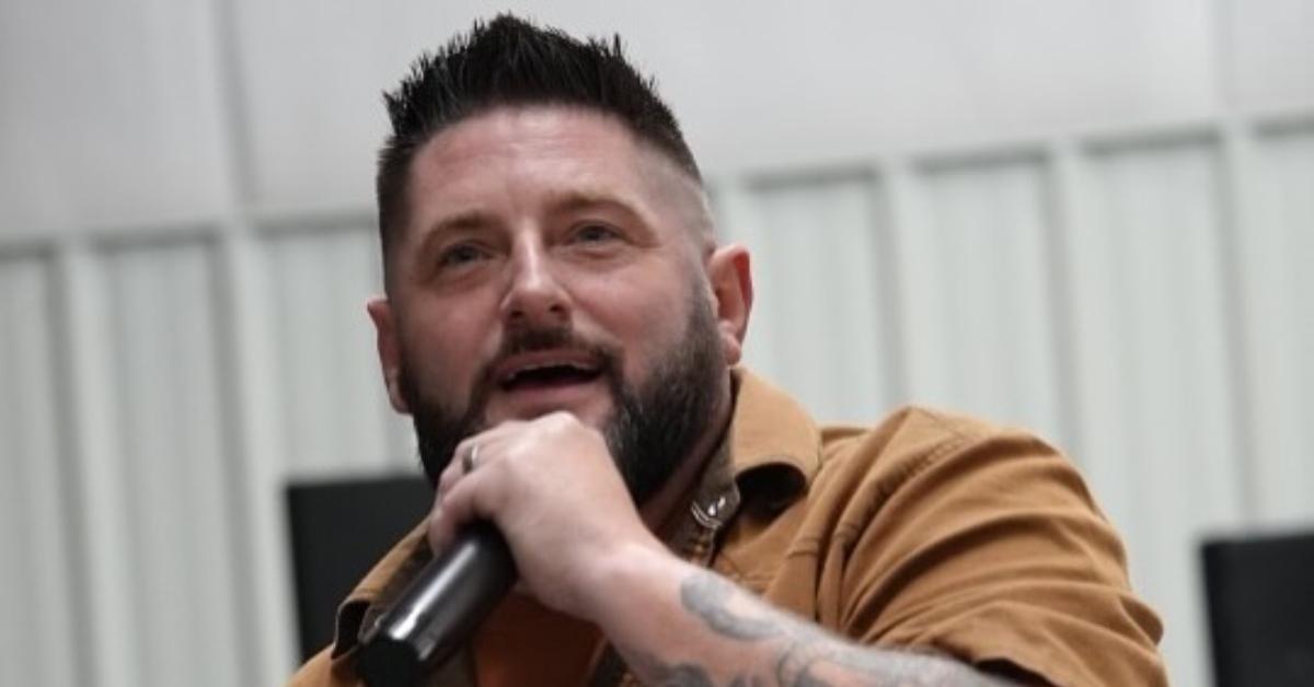 Joe Nester singing