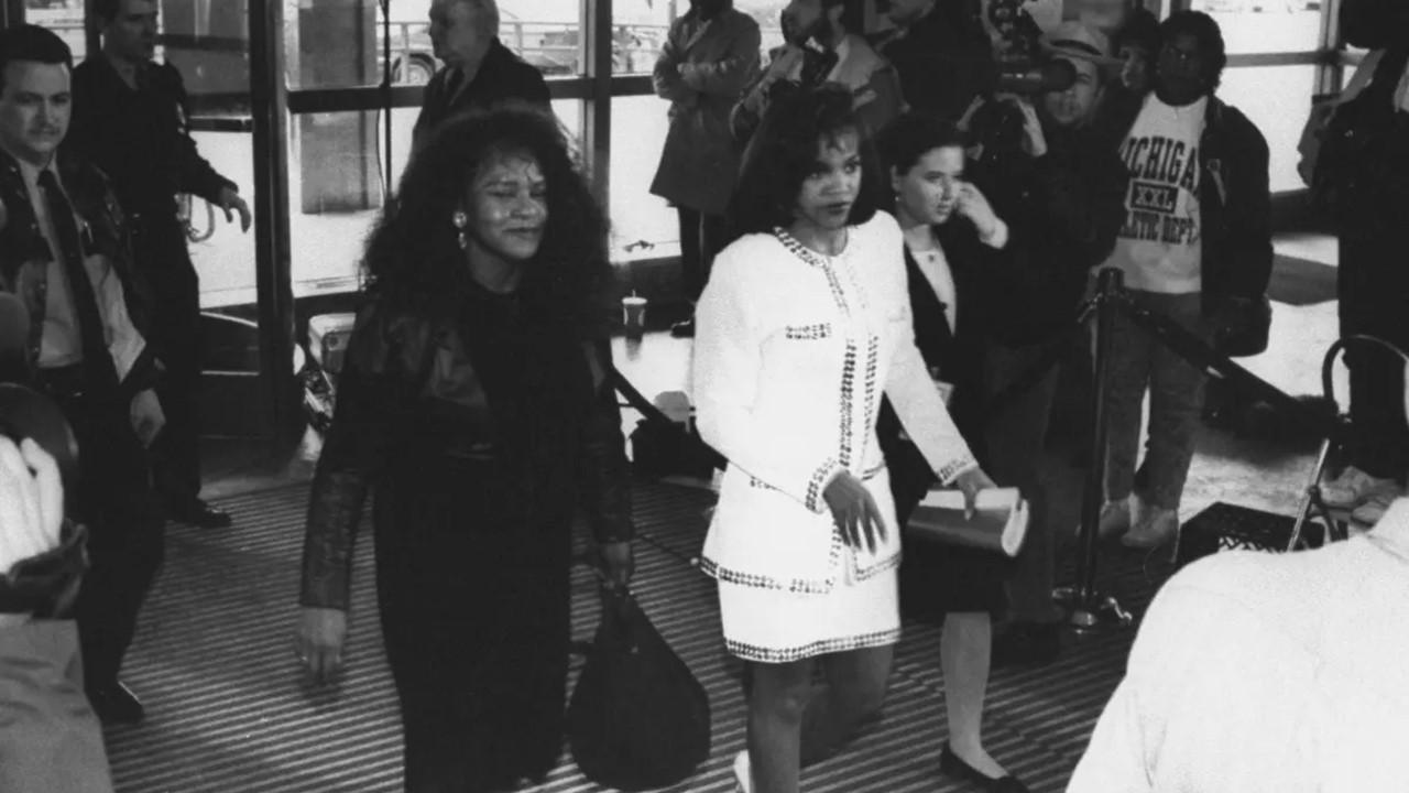 Desiree Washington walking into the trial against Mike Tyson in 1991