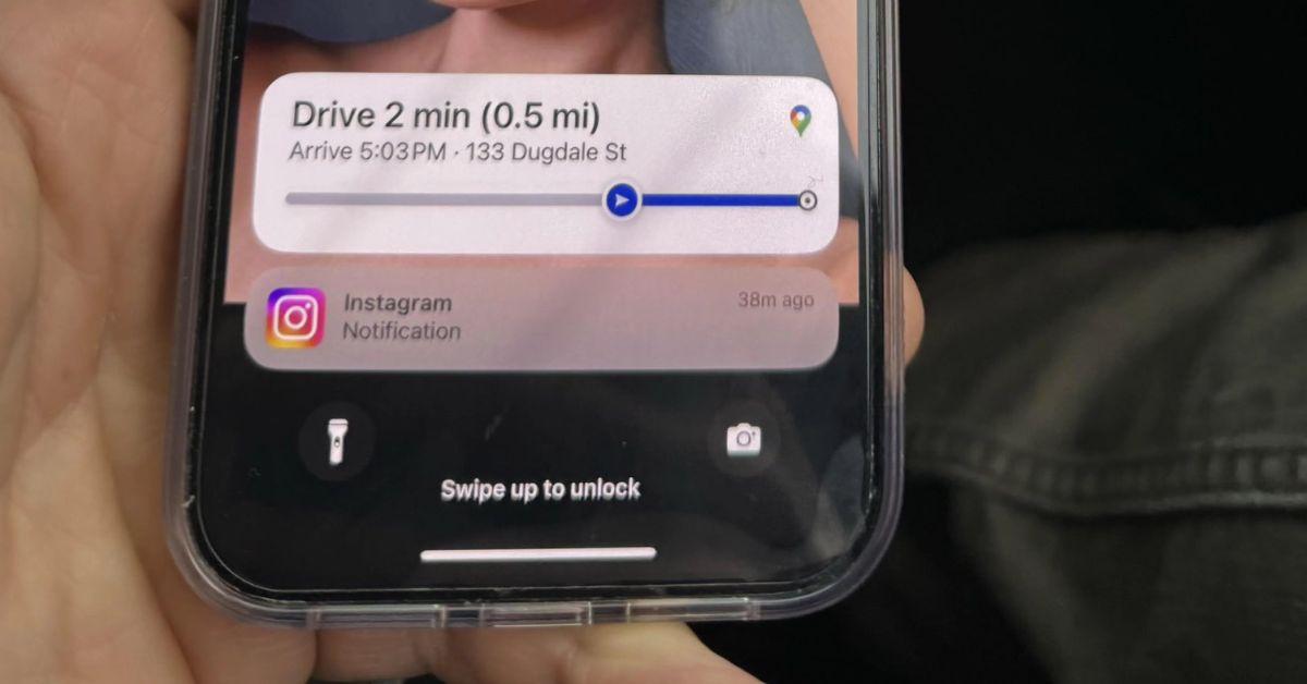 What Does Live Activities Mean on iPhone