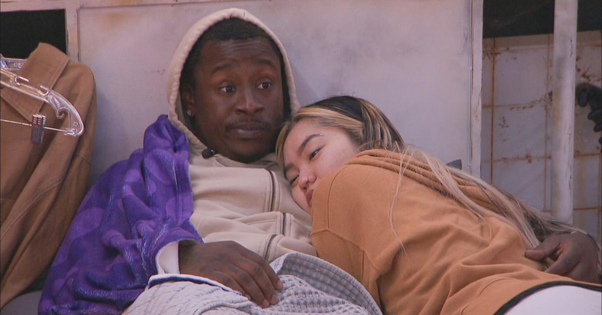 Jared Fields and Blue Kim cuddling in the 'Big Brother 25' house.