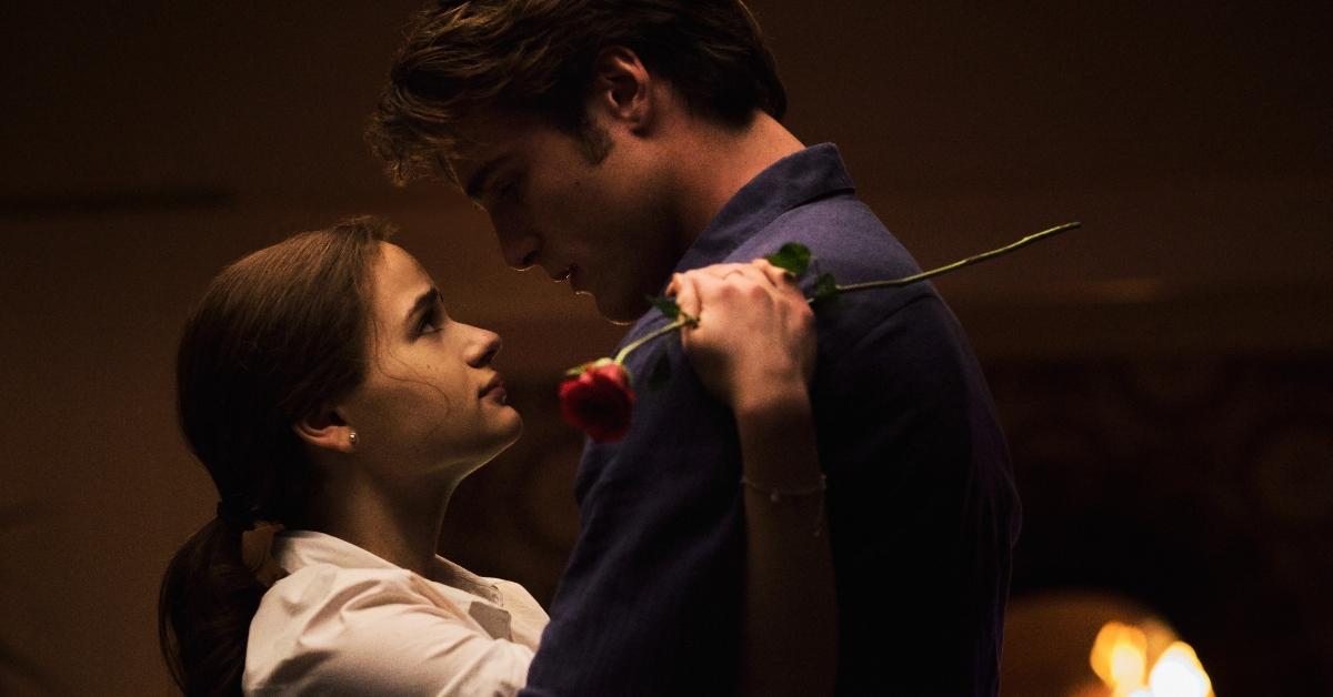 &lsquo;The Kissing Booth 3&rsquo; Book Ending: Who Does Elle End Up Choosing?