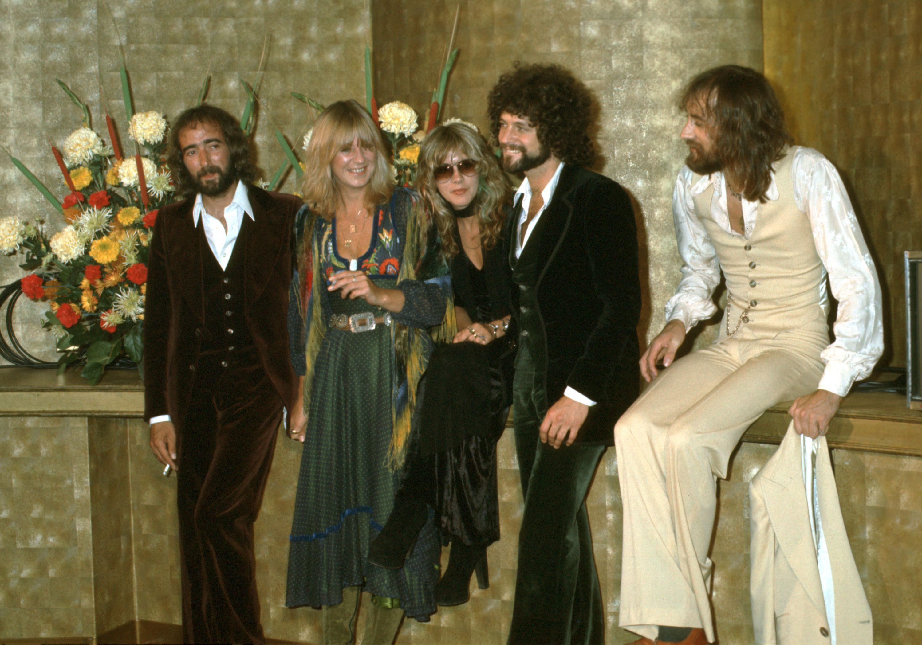 Fleetwood Mac members John McVie, Christine McVie, Stevie Nicks, Lindsey Buckingham, and Mick Fleetwood in 1977. 
