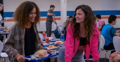 Antonia Gentry as Ginny and Sara Waisglass as Maxine in 'Ginny & Georgia'