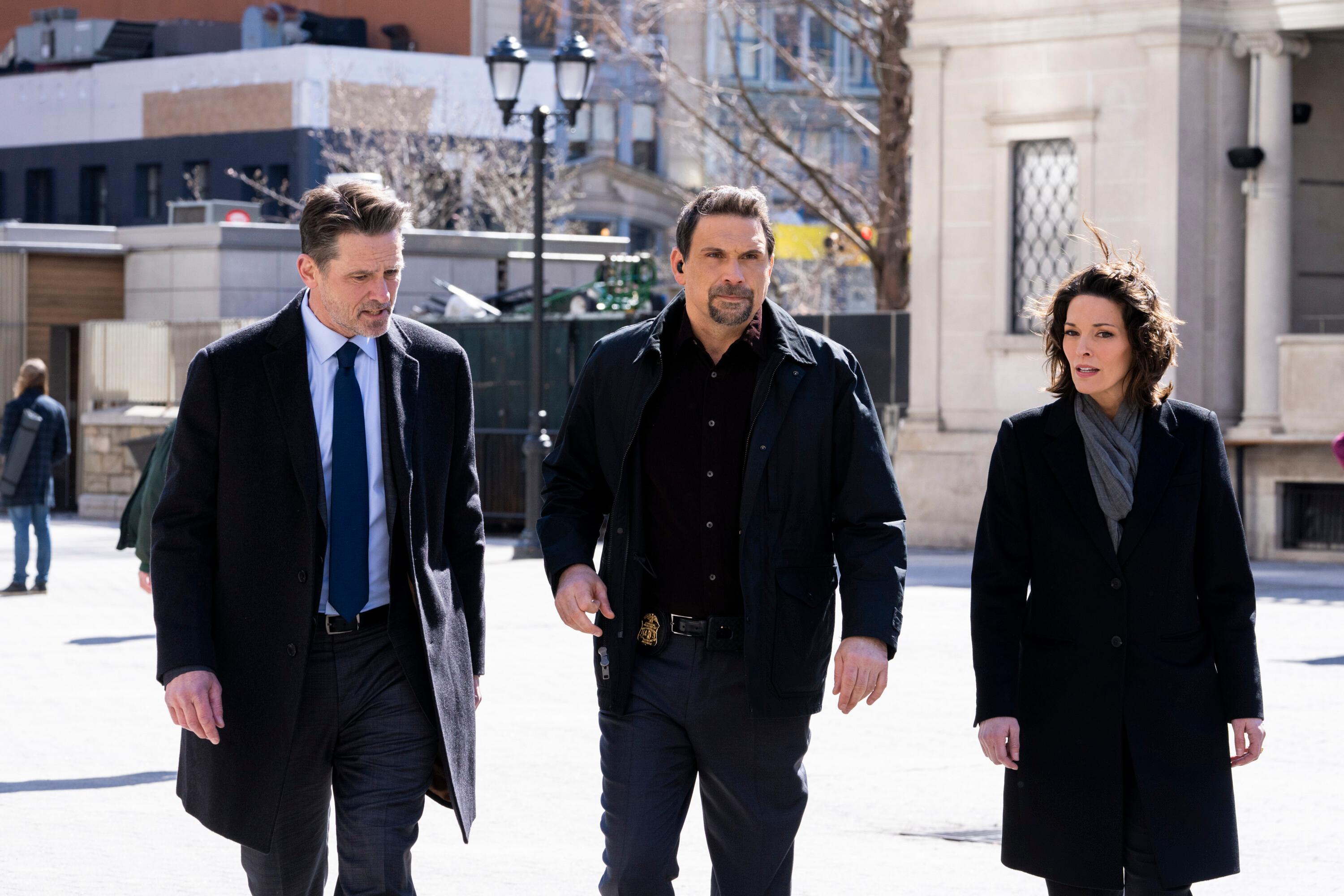 Billy Campbell as Jack Lombardo in 'FBI,' alongside Jeremy Sisto and Alana De La Garza