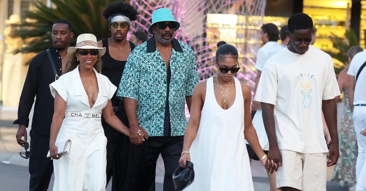 Steve Harvey on vacation with his family
