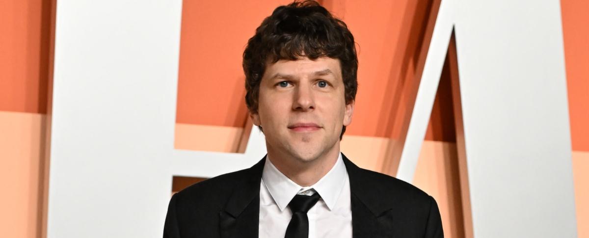 Jesse Eisenberg Surprises With News of a Kidney Donation