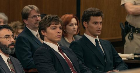 Erik and Lyle Menendez in court in 'Monster.'