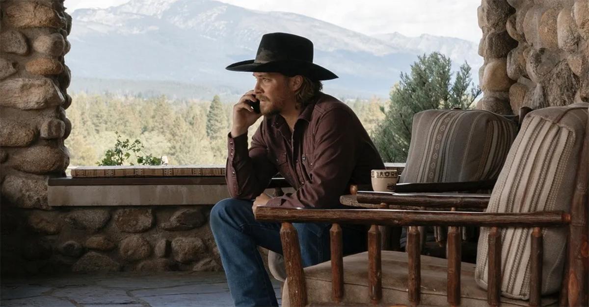 Luke Grimes in Yellowstone. 