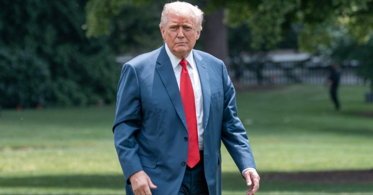 Donald Trump returning to the White House from Camp David. 