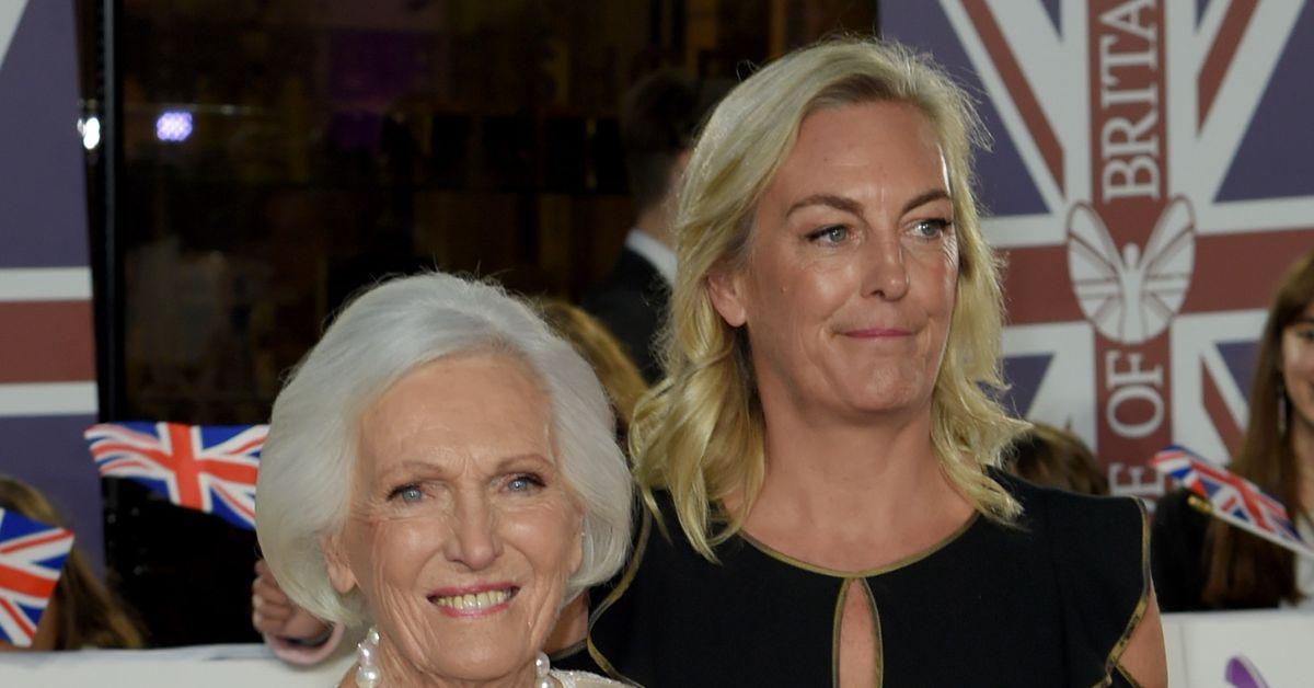 (l-r): Mary Berry and Annabel Hunnings on the red carpet.