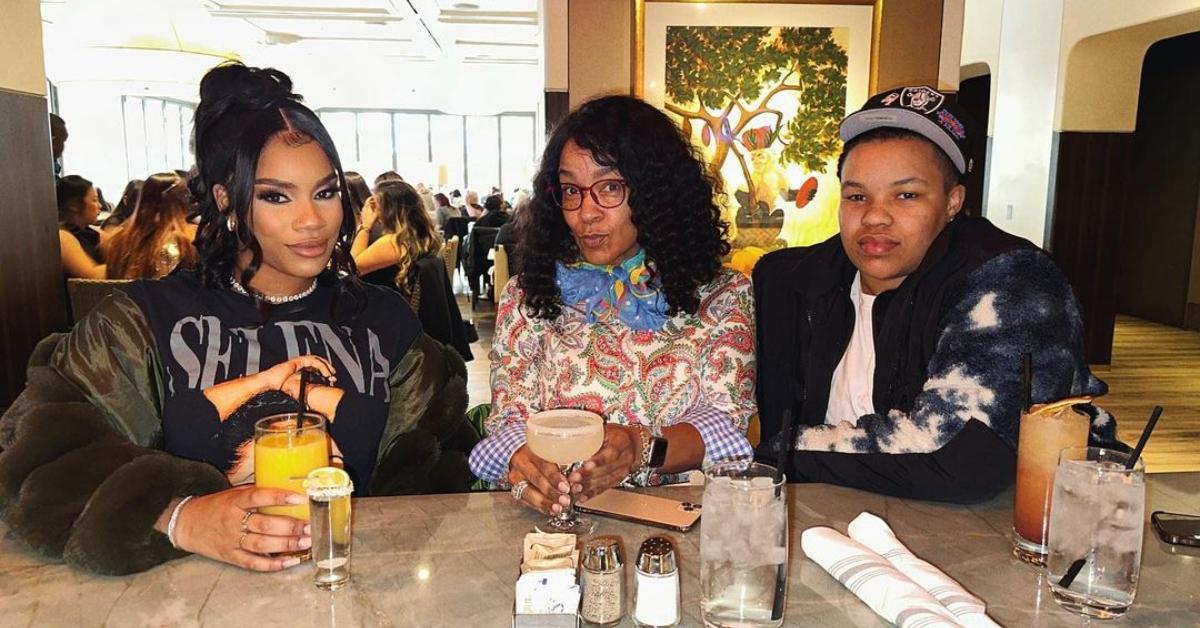 Ashley Jones with her mom and sister at a restaurant in Las Vegas