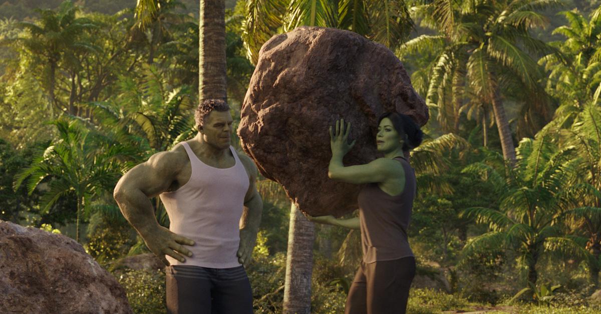 Mark Ruffalo and Tatiana Maslany in 'She-Hulk'